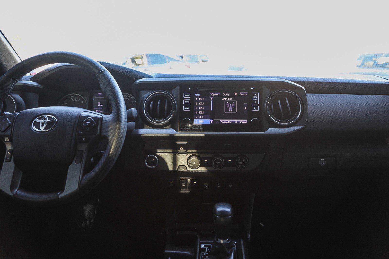 Used 2019 Toyota Tacoma TRD Off-Road w/ Technology Package RWD image 13