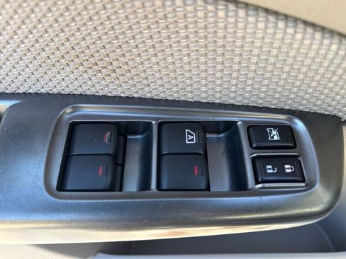 Used 2013 Subaru Forester 2.5X image 15