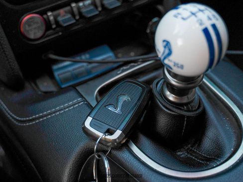 Used 2020 Ford Mustang Shelby GT350 w/ Technology Package image 38