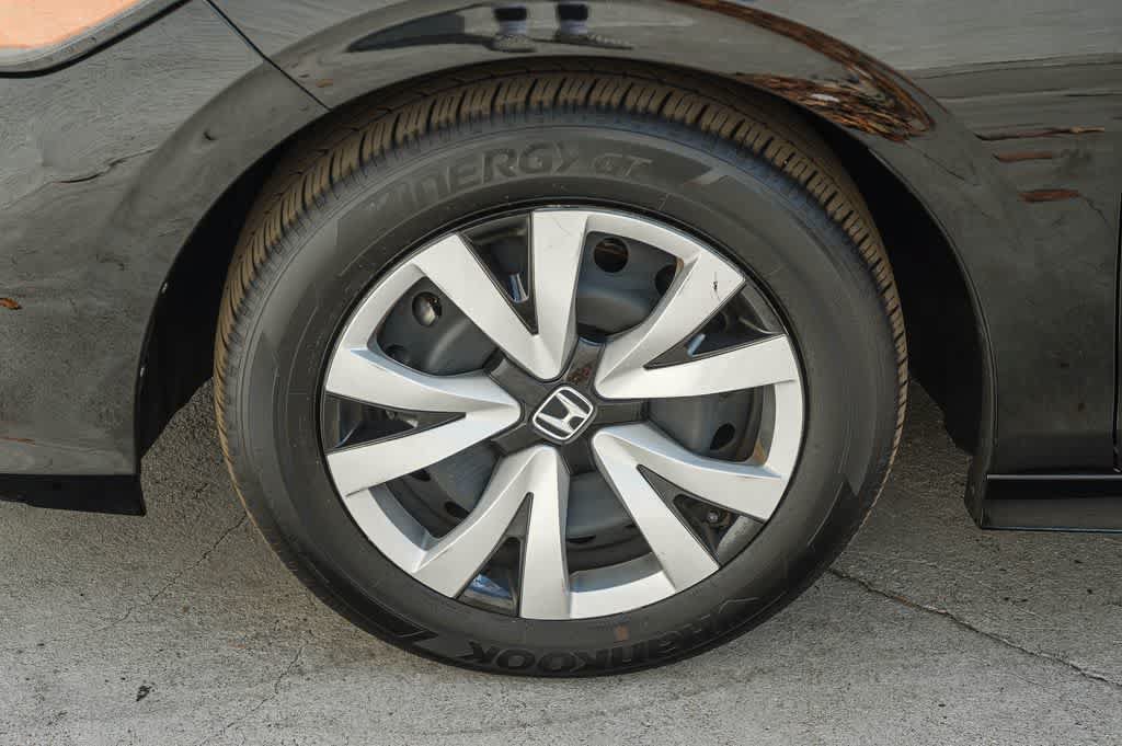 Used 2025 Honda Civic LX image 10