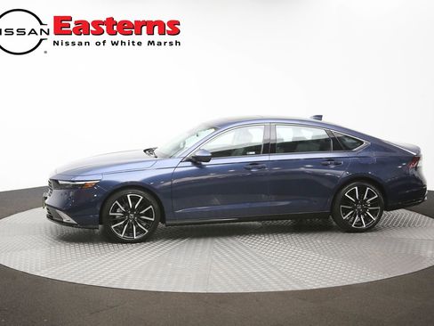 Used 2025 Honda Accord Touring image 59