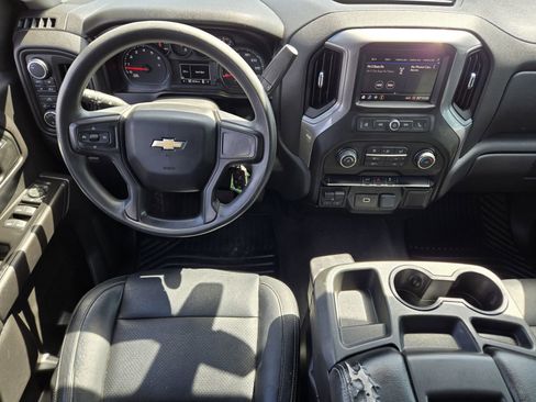 Used 2020 Chevrolet Silverado 1500 Custom w/ Custom Value Package image 24