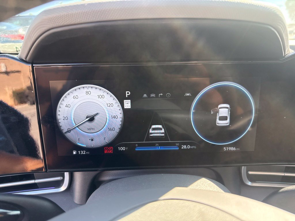 Used 2025 Hyundai Elantra SEL FWD image 19