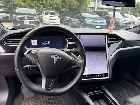 Used 2018 Tesla Model S 75D AWD/4WD image 6