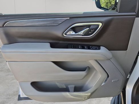 Used 2021 GMC Yukon SLT w/ SLT Premium Package image 26