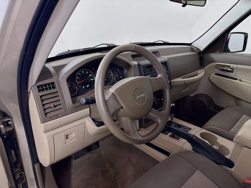 Used 2010 Jeep Liberty Sport w/ Popular Equipment Group image 7