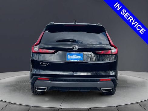 Used 2025 Honda CR-V Sport image 4