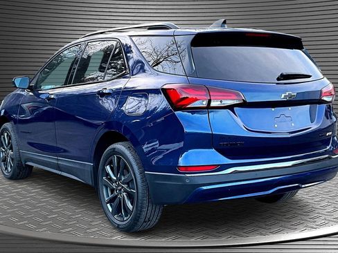 Used 2023 Chevrolet Equinox RS image 4