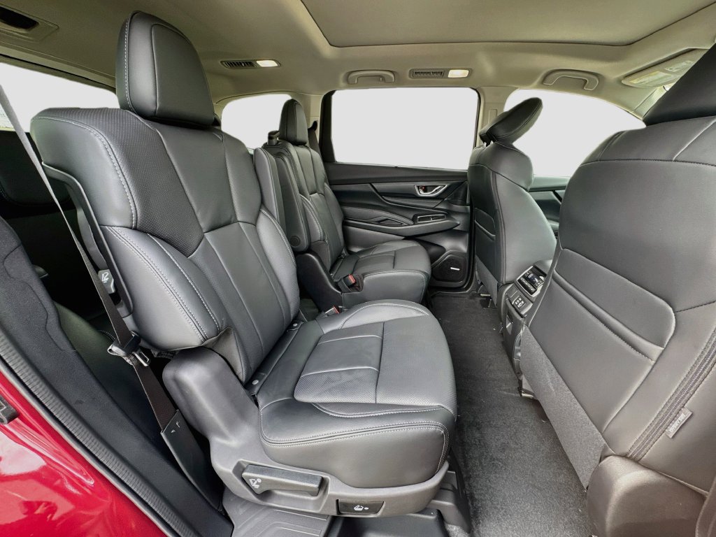 Used 2026 Subaru Ascent Limited AWD/4WD image 39