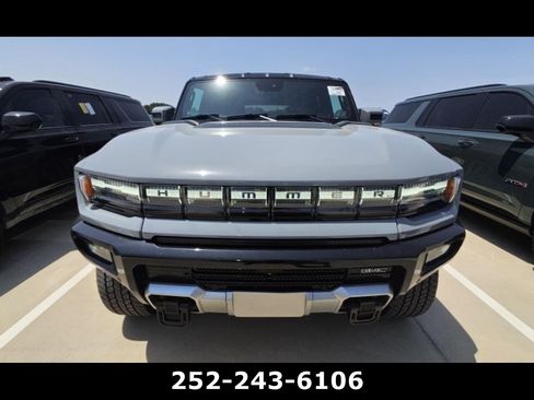 Used 2025 GMC Hummer EV 3X AWD/4WD image 2
