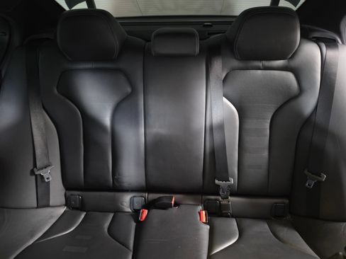 Used 2016 BMW M3 RWD image 17