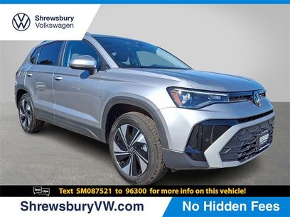 New 2025 Volkswagen Taos SE