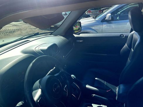 Used 2015 Jeep Patriot High Altitude image 20