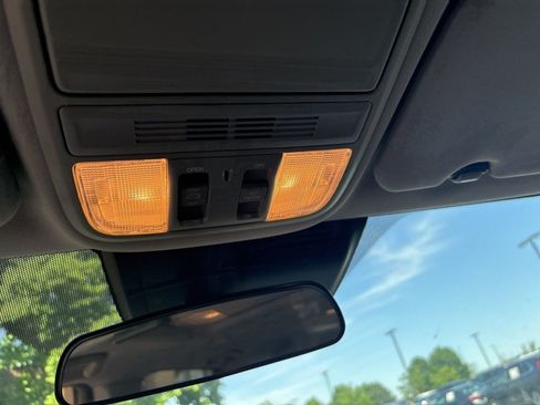 Used 2020 Honda CR-V EX image 19