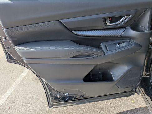 Used 2022 Subaru Ascent Onyx Edition image 25