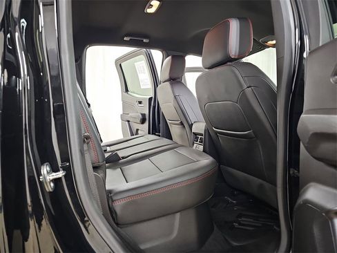 Certified 2023 Chevrolet Colorado Z71 w/ Z71 Convenience Package 2 image 16