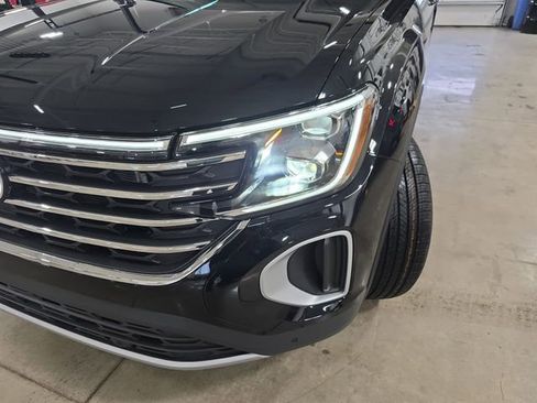 New 2026 Volkswagen Atlas SE image 25