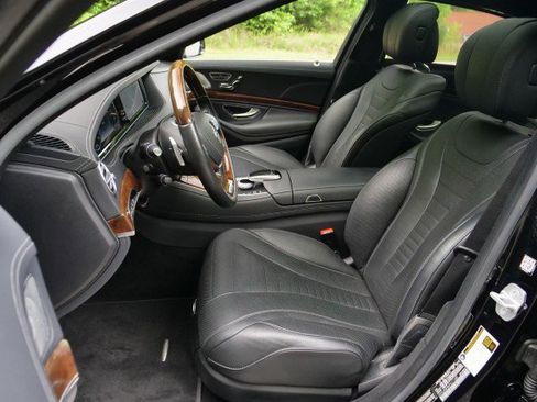 Used 2015 Mercedes-Benz S 550 4MATIC Sedan image 3