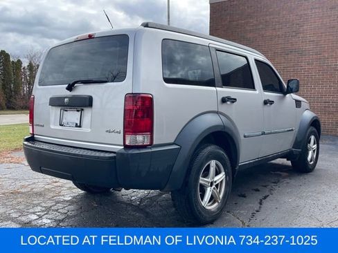 Used 2008 Dodge Nitro SXT image 5