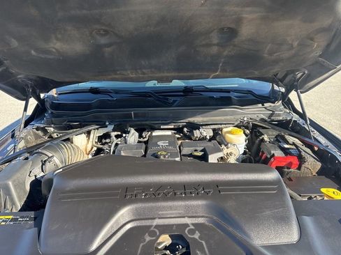 Used 2021 RAM 2500 Big Horn image 33