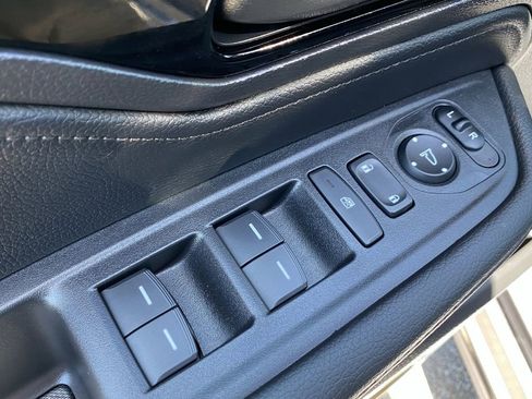 Used 2025 Honda Odyssey Touring image 24