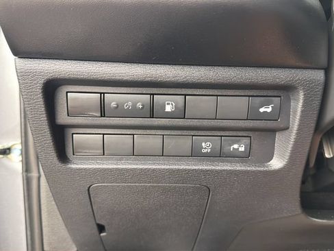 Used 2023 Mitsubishi Outlander SE AWD/4WD image 13