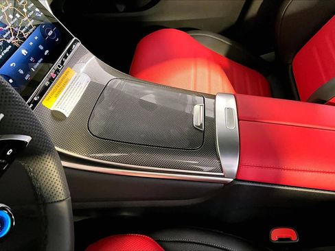 New 2026 Mercedes-Benz GLC 43 AMG 4MATIC image 10