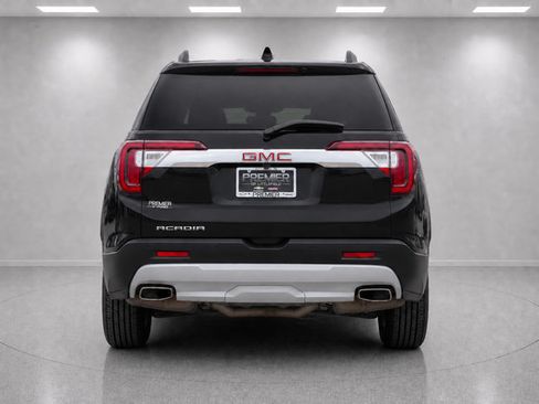 Used 2023 GMC Acadia SLT FWD image 4