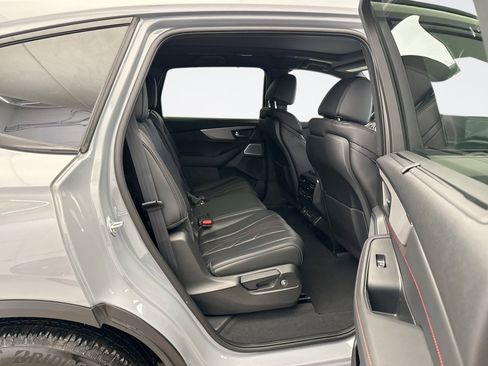 Used 2025 Acura MDX A-Spec image 18