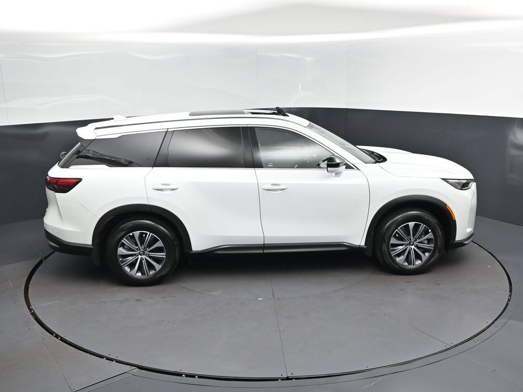 Certified 2026 INFINITI QX60 Pure w/ Cargo Package FWD image 36