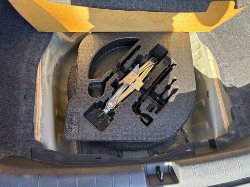 Used 2014 Honda Accord LX image 26