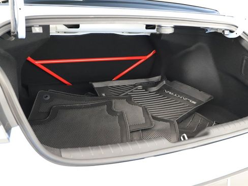 Used 2025 Hyundai Elantra N image 28