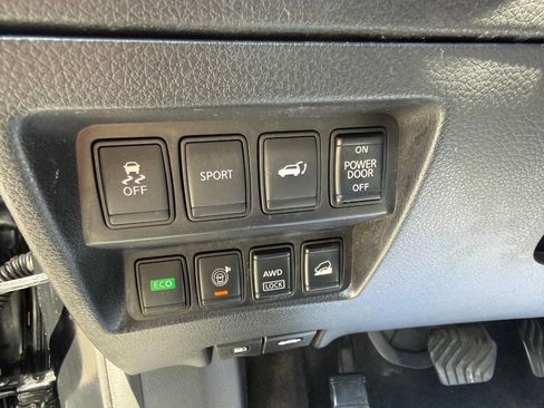 Used 2015 Nissan Rogue SL w/ SL Premium Package AWD/4WD image 21