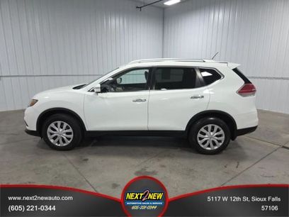 Used 2016 Nissan Rogue S w/ Appearance Package