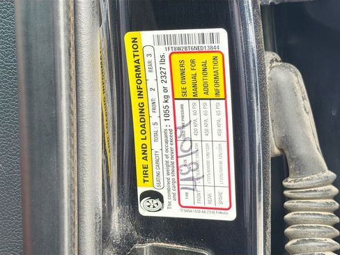 Used 2022 Ford F250 Platinum image 40