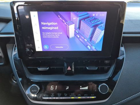 Used 2023 Toyota Corolla SE FWD image 15