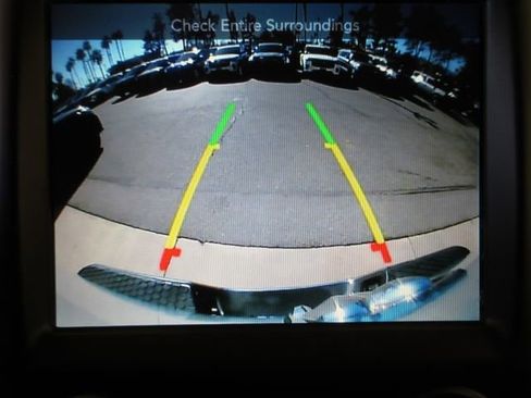 Used 2017 RAM 2500 Laramie w/ Convenience Group image 20