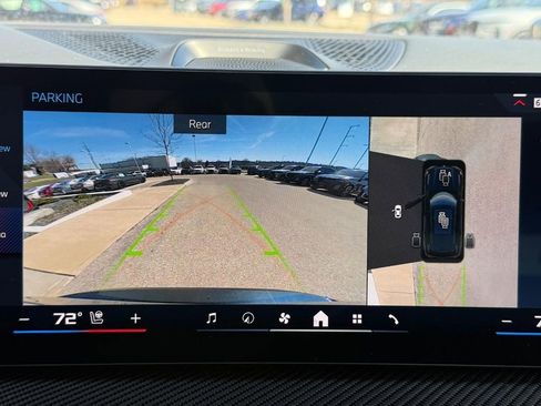 New 2026 BMW X5 M60i image 14