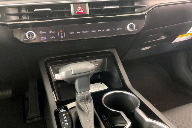New 2026 Kia K5 GT-Line FWD image 7
