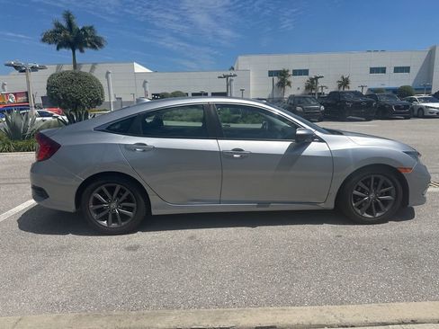 Used 2021 Honda Civic EX image 5