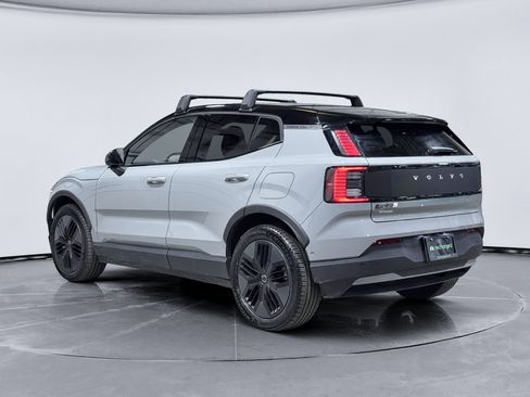 Used 2026 Volvo EX30 Cross Country Ultra w/ Protection Package Premier AWD/4WD image 2