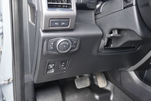 Used 2019 Ford F150 XLT w/ Equipment Group 302A Luxury AWD/4WD image 28
