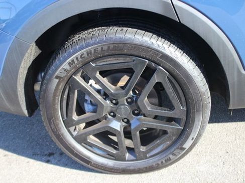 Used 2025 Kia Telluride EX X-Line image 38