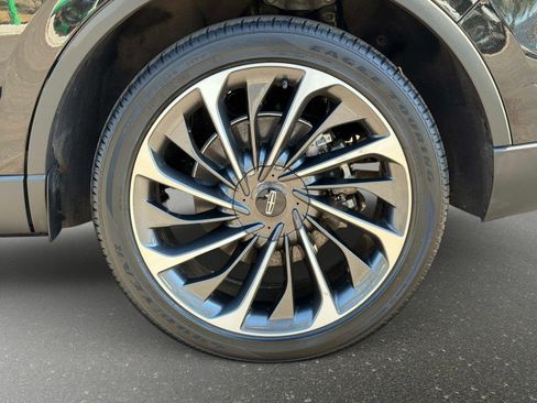 Used 2025 Lincoln Aviator Reserve w/ Equipment Group 201A AWD/4WD image 20