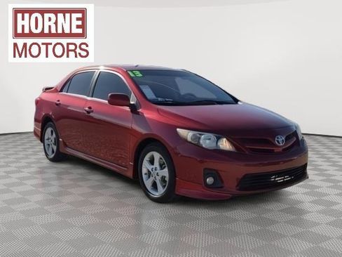 Used 2013 Toyota Corolla S image 11