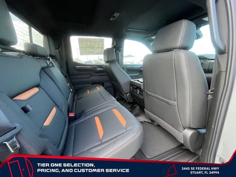 New 2026 GMC Sierra 1500 AT4 w/ AT4 Premium Package AWD/4WD image 18
