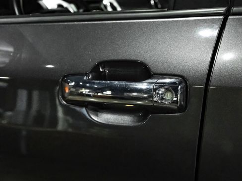 Used 2017 Toyota Tundra Limited image 37