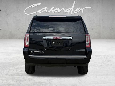 Used 2019 GMC Yukon XL Denali w/ Denali Ultimate Package AWD/4WD image 15