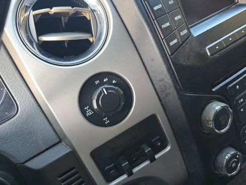 Used 2014 Ford F150 XLT w/ Equipment Group 302A Luxury image 18