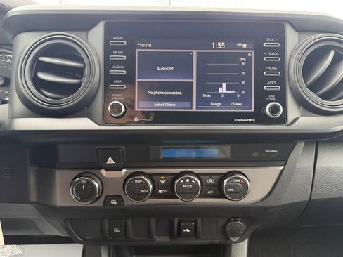 Used 2022 Toyota Tacoma SR AWD/4WD image 23